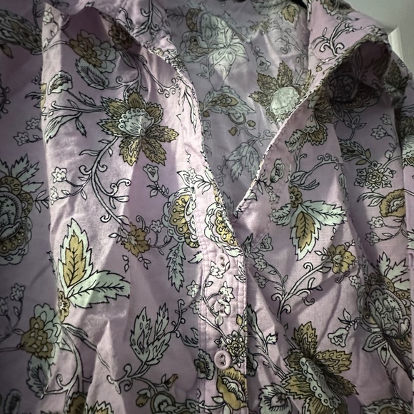 Lane Bryant Lilac Floral Cotton Shirt – 26/28 – Button Detail – Dress Up or Down - Picture 6 of 8